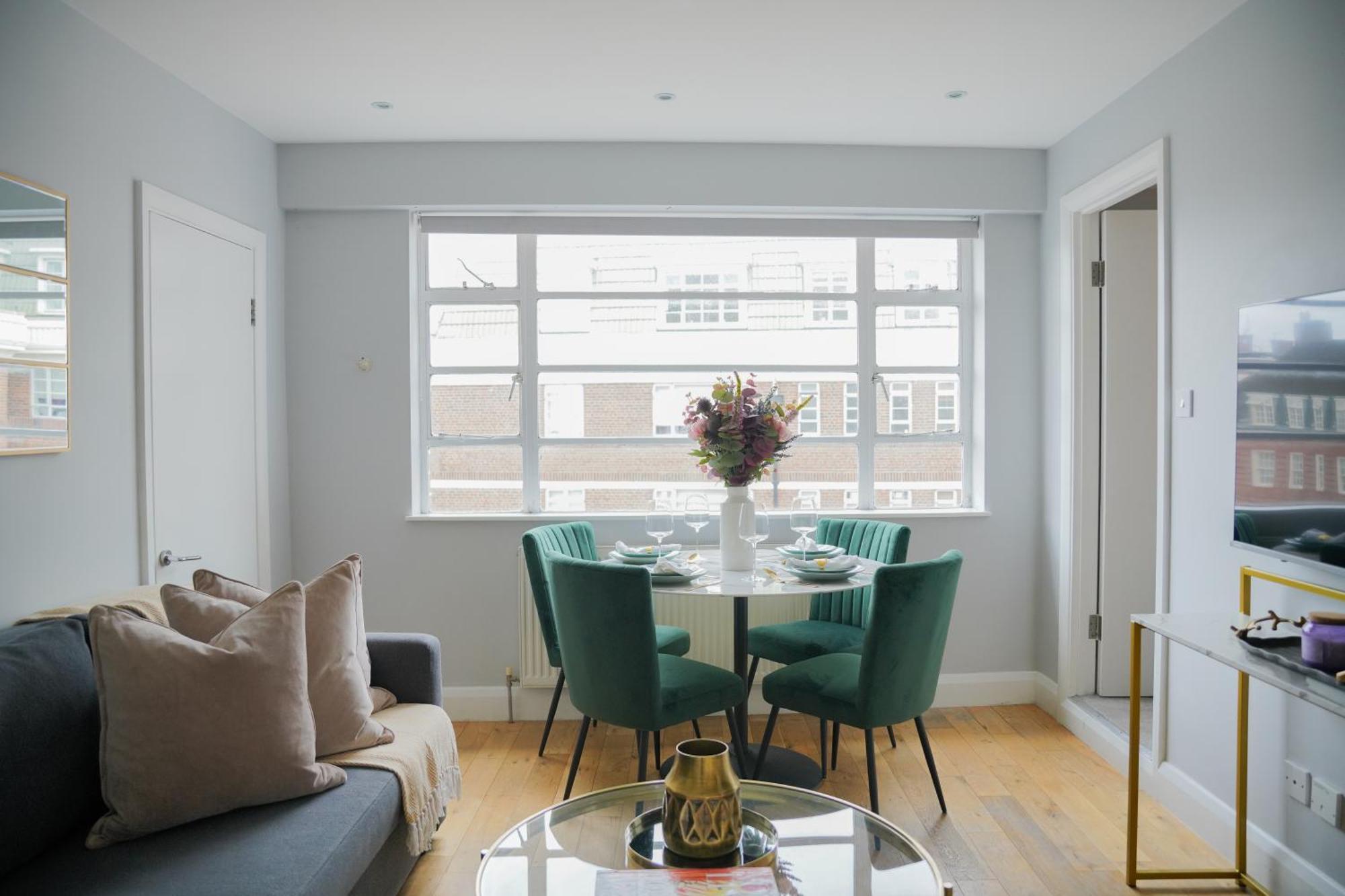 Art-Deco Apartment In Very Popular Chelsea Area London Eksteriør billede